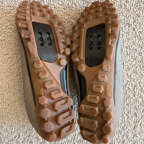 Specialized Recon 2.0 Shoes - Tan/Greige - Picture 4 of 5